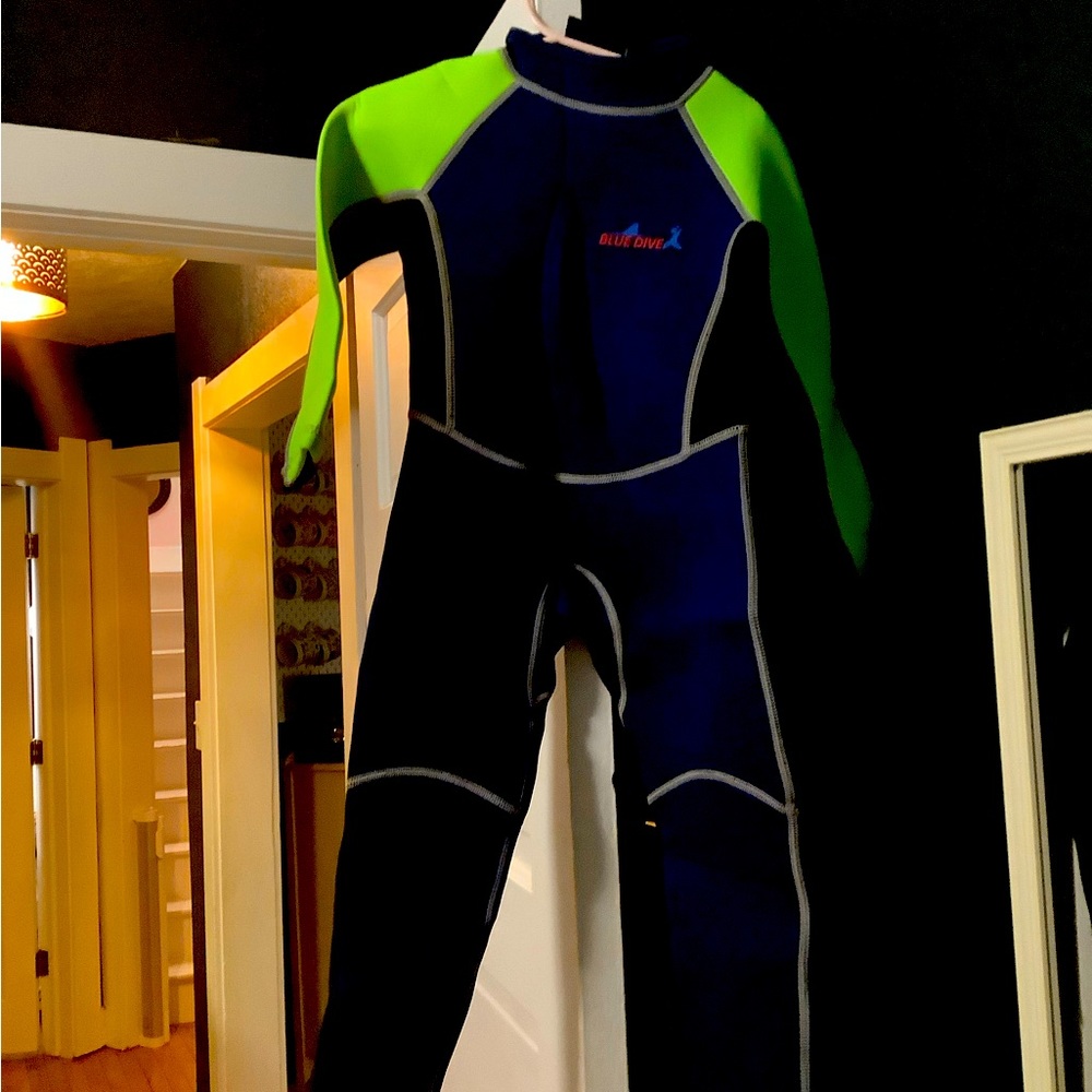 Blue Dive Kids Wetsuit with back zip